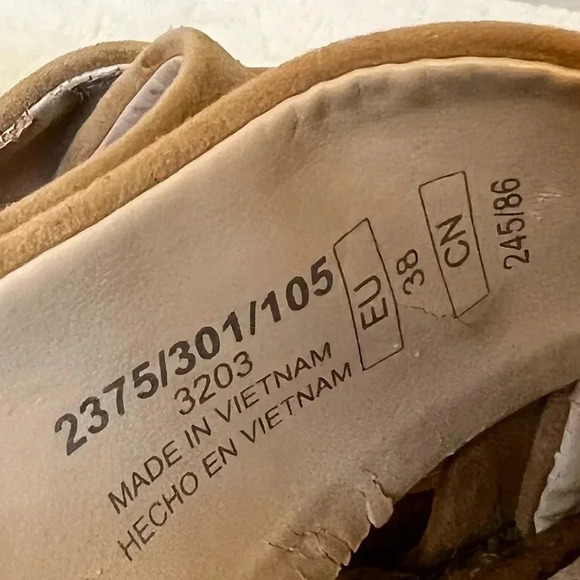 Zara Women’s Crossover Leather Wedge Sandals - Picture 9 of 11